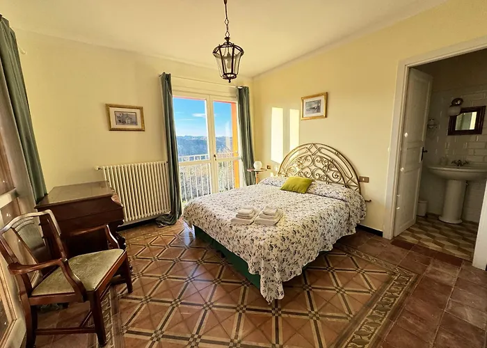 Agriturismo Cerrolungo Специя